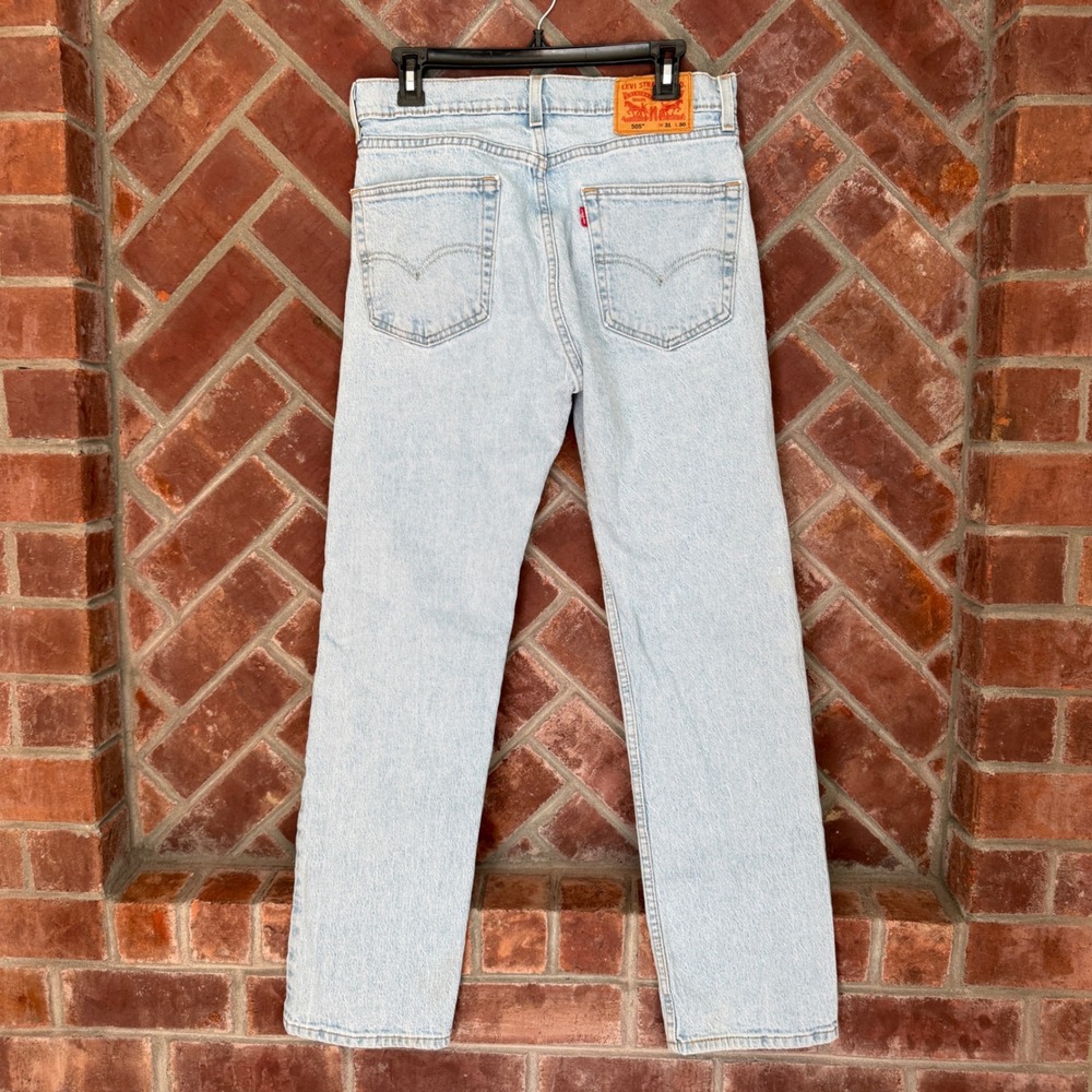 Levi's 505 Jeans Men 31x30 Light Wash Blue Regular Straight Fit Denim